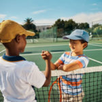 Construction Mini tennis a Gordes : Combien de joueurs peuvent jouer au mini tennis ?