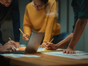 votre stratégie de Contenu Réseaux Sociaux Paris devient plus efficace, car chaque publication s’inscrit dans un objectif précis, favorisant un