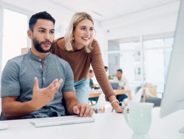 Le premier pilier d’une stratégie de communication Lyon efficace repose sur la définition d’objectifs mesurables. En effet,