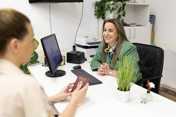 Pour réussir une stratégie de communication Lyon, il est essentiel de commencer par un audit complet de la présence digitale.