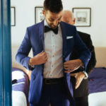Quels styles de revers et finitions choisir pour un costume de mariage à Lyon raffiné ?
