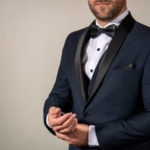 Comment être sûr que les retouches sont bien faites sur un costume de mariage à Lyon ?