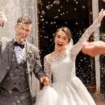 Quels sont les avantages de travailler avec un photographe mariage à Grenoble qui privilégie les photos naturelles ?