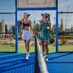 Comment choisir le meilleur matériel pour un entretien court de tennis professionnel ?