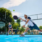 Le vent influence-t-il une rénovation court de tennis ?